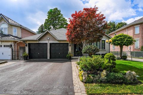 Photo 3 at 22 Romac Drive, Highland Creek, Toronto