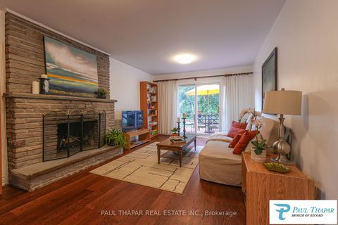 Photo 9 at 60 Seneca Hill Drive, Don Valley Village, Toronto