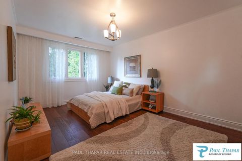 Photo 15 at 60 Seneca Hill Drive, Don Valley Village, Toronto