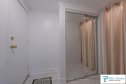 Photo 18 at 60 Seneca Hill Drive, Don Valley Village, Toronto
