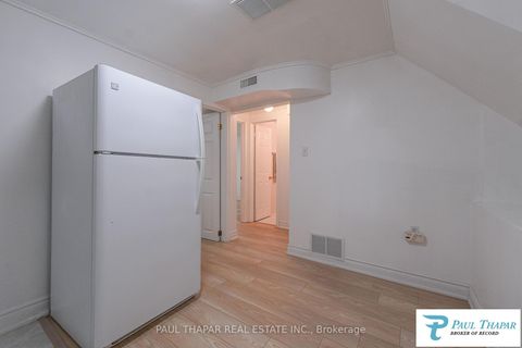 Photo 20 at 60 Seneca Hill Drive, Don Valley Village, Toronto
