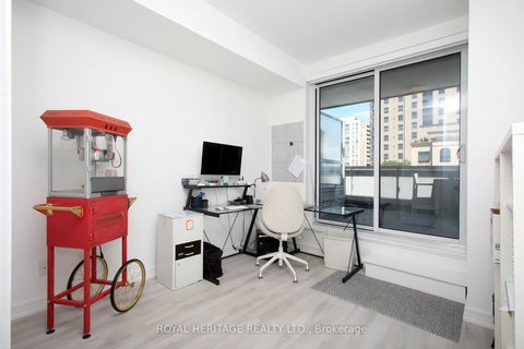 Photo 11 at TPH08 - 621 Sheppard Avenue E, Bayview Village, Toronto
