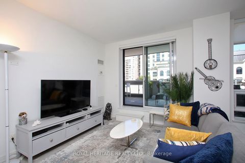Photo 12 at TPH08 - 621 Sheppard Avenue E, Bayview Village, Toronto