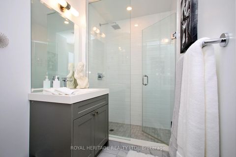 Photo 16 at TPH08 - 621 Sheppard Avenue E, Bayview Village, Toronto