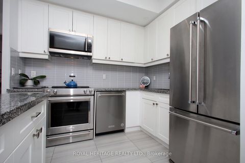 Photo 19 at TPH08 - 621 Sheppard Avenue E, Bayview Village, Toronto