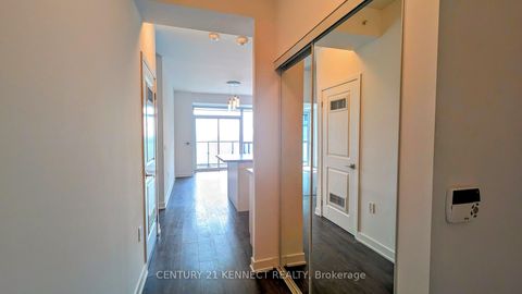 Photo 4 at Lph11 - 75 Oneida Crescent, Doncrest, Richmond Hill