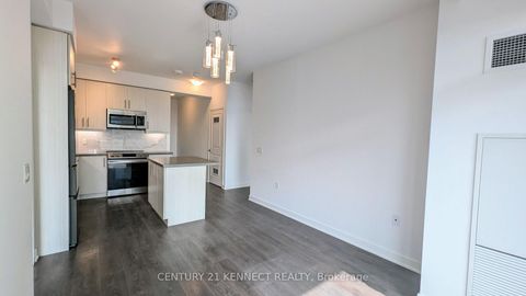 Photo 11 at Lph11 - 75 Oneida Crescent, Doncrest, Richmond Hill