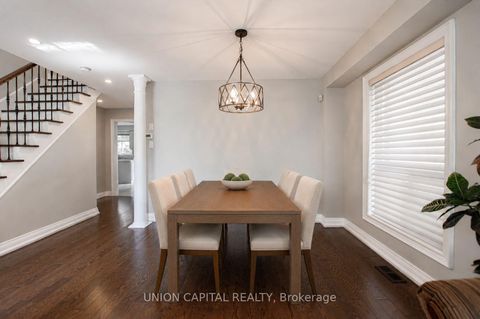 Photo 8 at 28 Sail Crescent, Vellore Village, Vaughan