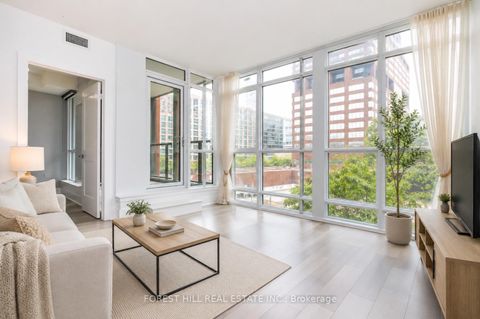 Photo 1 at 306 - 32 Davenport Road, Annex, Toronto