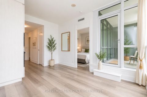 Photo 3 at 306 - 32 Davenport Road, Annex, Toronto