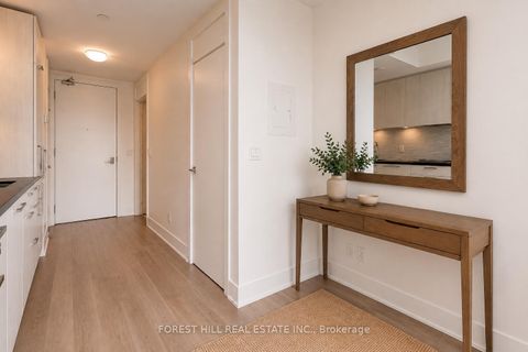 Photo 9 at 306 - 32 Davenport Road, Annex, Toronto