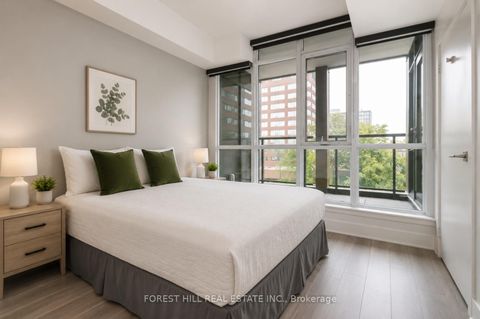 Photo 16 at 306 - 32 Davenport Road, Annex, Toronto