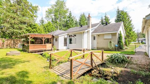 Photo 4 at 774 James Street, Alcona, Innisfil