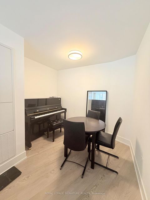 Photo 10 at 301 - 259 The Kingsway, Humber Valley, Toronto