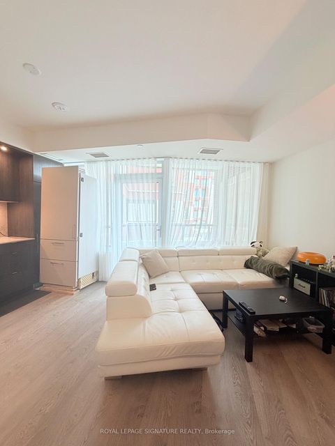 Photo 11 at 301 - 259 The Kingsway, Humber Valley, Toronto