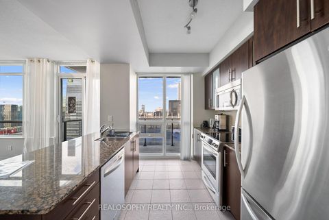 Photo 12 at 4305 - 65 Bremner Boulevard, Waterfront Communities C1, Toronto