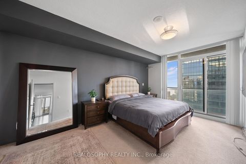 Photo 17 at 4305 - 65 Bremner Boulevard, Waterfront Communities C1, Toronto