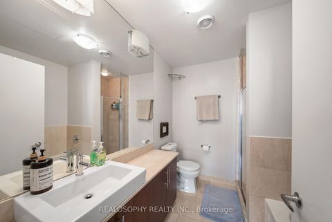 Photo 22 at 4305 - 65 Bremner Boulevard, Waterfront Communities C1, Toronto