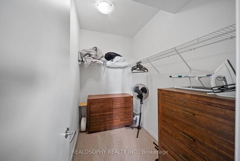 Photo 26 at 4305 - 65 Bremner Boulevard, Waterfront Communities C1, Toronto