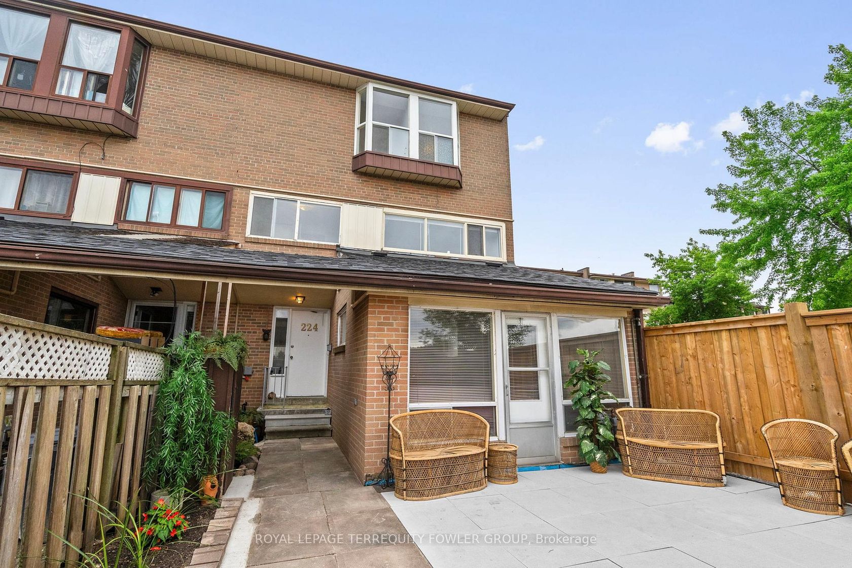 224 - 260 John Garland Boulevard, Clairville, Toronto 