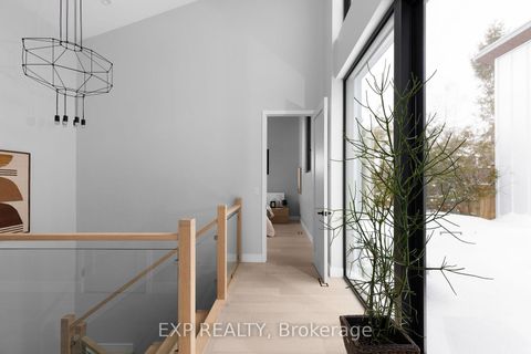 Photo 9 at 236 Cox Mill Road, Painswick North, Barrie