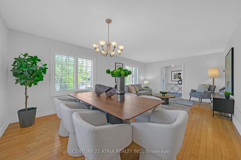 Photo 10 at 543 Queens Drive, Rustic, Toronto
