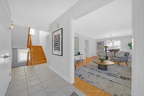 Photo 11 at 543 Queens Drive, Rustic, Toronto