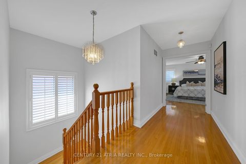 Photo 18 at 543 Queens Drive, Rustic, Toronto