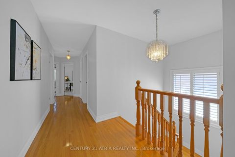 Photo 19 at 543 Queens Drive, Rustic, Toronto