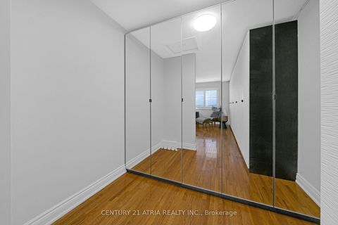 Photo 24 at 543 Queens Drive, Rustic, Toronto