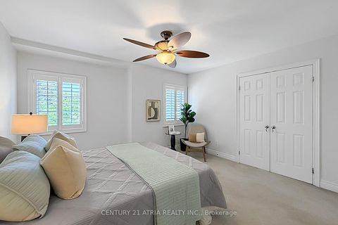 Photo 27 at 543 Queens Drive, Rustic, Toronto
