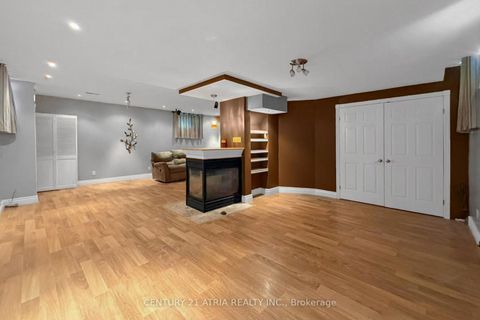 Photo 36 at 543 Queens Drive, Rustic, Toronto