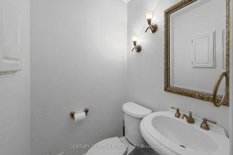 Photo 40 at 543 Queens Drive, Rustic, Toronto