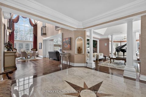 Photo 8 at 65 Offord Crescent, Bayview Southeast, Aurora