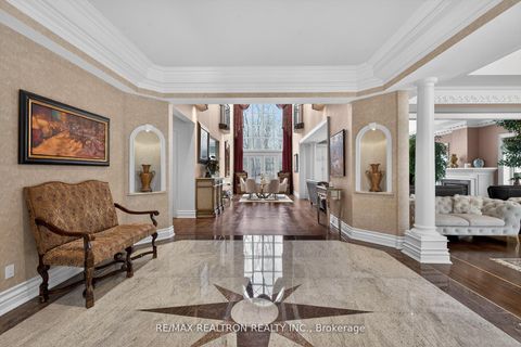 Photo 11 at 65 Offord Crescent, Bayview Southeast, Aurora