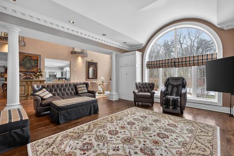 Photo 13 at 65 Offord Crescent, Bayview Southeast, Aurora