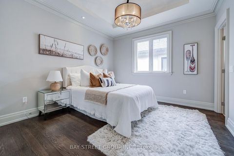 Photo 33 at 500 Deloraine Avenue, Nortown, Toronto