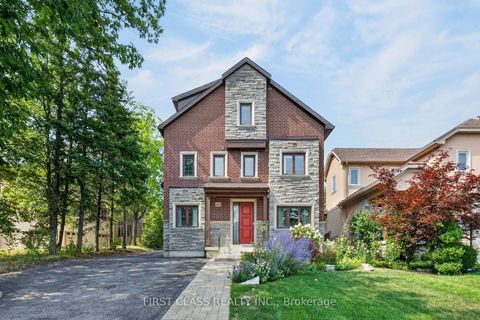Photo 1 at 302 Brookside Road, Westbrook, Richmond Hill