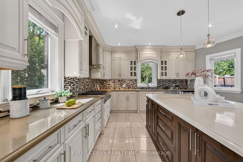 Photo 16 at 302 Brookside Road, Westbrook, Richmond Hill