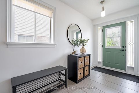 Photo 3 at 49 Cunningham Drive, Ardagh, Barrie