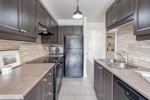 Photo 6 at 49 Cunningham Drive, Ardagh, Barrie