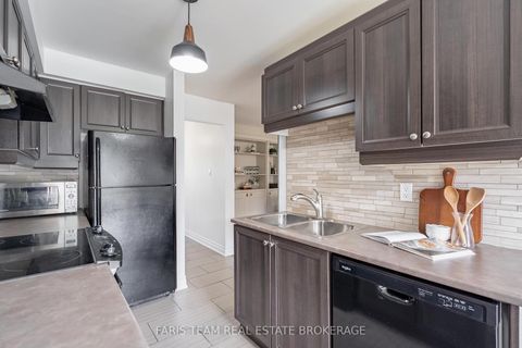 Photo 7 at 49 Cunningham Drive, Ardagh, Barrie