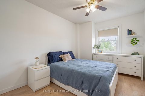 Photo 19 at 49 Cunningham Drive, Ardagh, Barrie