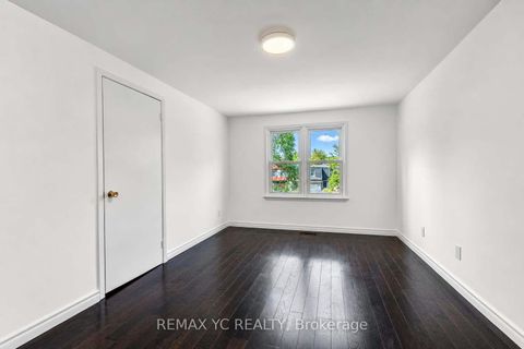 Photo 24 at 35 Kitsilano Crescent, North Richvale, Richmond Hill