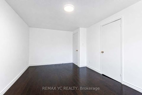 Photo 25 at 35 Kitsilano Crescent, North Richvale, Richmond Hill