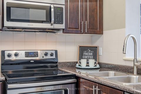 Photo 8 at 705 - 88 Corporate Drive, Woburn, Toronto