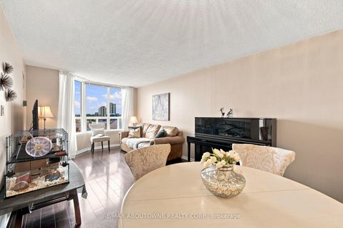 Photo 12 at 705 - 88 Corporate Drive, Woburn, Toronto