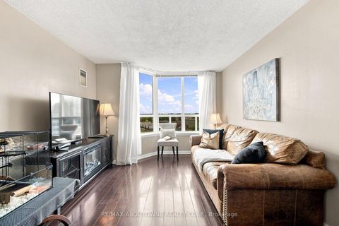 Photo 14 at 705 - 88 Corporate Drive, Woburn, Toronto