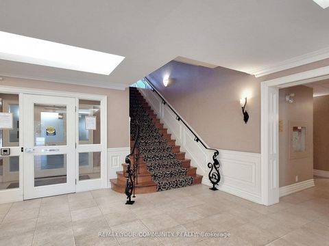 Photo 5 at 220 - 9519 Keele Street, Maple, Vaughan