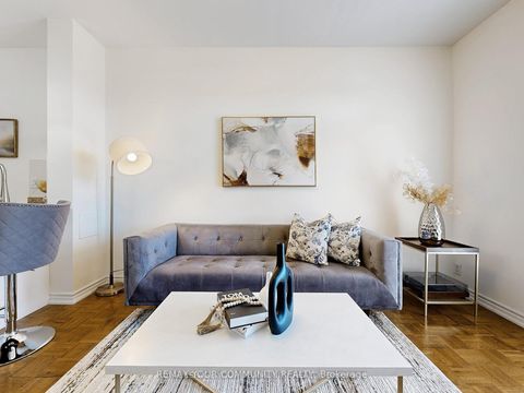 Photo 8 at 220 - 9519 Keele Street, Maple, Vaughan